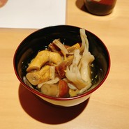 銀座呑小路やま岸