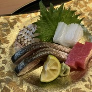 鶴林よしだ