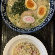 とんこつラーメン&半チャーハンセット