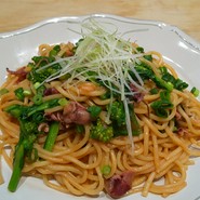 ホタルイカと菜の花のオイルパスタ