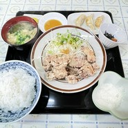 から揚げ定食