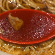 天かすがおつゆに溶けて旨みが増します！