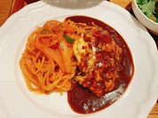 オムライスとナポリタン