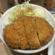 名物チャーカツ丼380円！