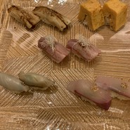 鮨割烹やま中