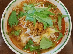 麻辣刀削麺