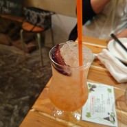 プラムのサングリア