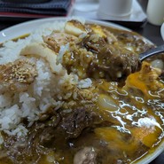 牛すじカレー 小さなカレー家