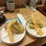 三彩