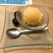 三彩