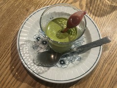 マーキガルニ　（marki　garni）