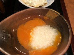 すき焼き しゃぶしゃぶ 一芯