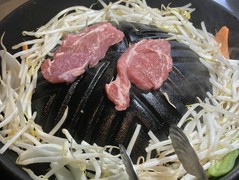 ジンギスカン　羊羊亭