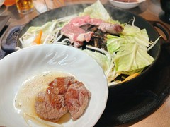 ジンギスカン　羊羊亭