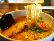 チャーシュー麺 麺リフト