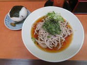 冷やしだしそば、特おにぎり