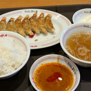 大崎ガーデンタワーのテナント中華レストラン。餃子定食