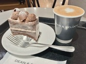DEAN & DELUCA アミュプラザ博多