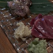 鳥刺し盛り合わせ