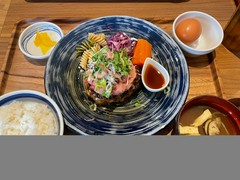 挽き肉のトリコ　栄店