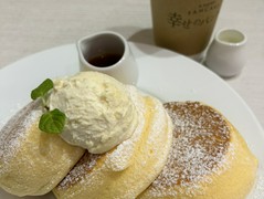幸せのパンケーキ　札幌店
