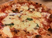 ピッツァ パスチーボ（Pizza Pascibo）
