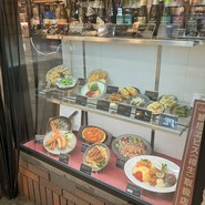ビアーズテーブル ケラケラ