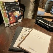 ビアーズテーブル ケラケラ