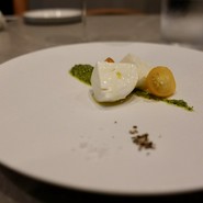 PEBBLE BEACH KITCHEN