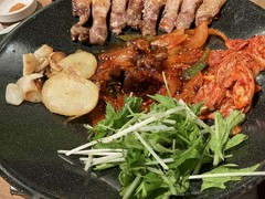 韓国食堂 バリトン