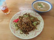 焼そば、豚汁