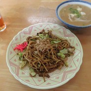 焼そば、豚汁