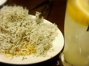 シラスたっぷりペペロンチーノ