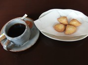 コーヒーと、そばドーナッツ