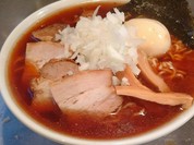 並みラーメン薬味玉子のせ