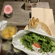 フレッシュネスバーガー 上本町店