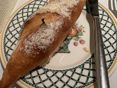 昔ながらのフランス料理 Le chat porte-Bonheur