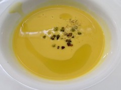 Bar　&　Bistro　64