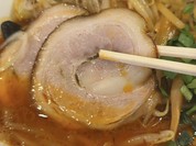 薄切りで柔らかなチャーシュー２枚！