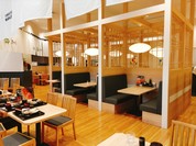 レストラン街のとんかつ料理屋さん。