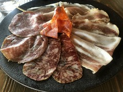 ピッツェリア カンテラ （PIZZERIA CANTERA）