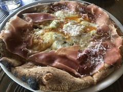 ピッツェリア カンテラ （PIZZERIA CANTERA）