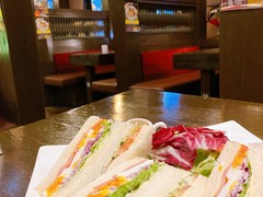 羅布乃瑠　沙羅英慕　郡山店