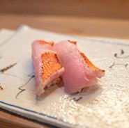 遊彩喰 萬よし