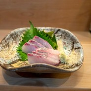 遊彩喰 萬よし