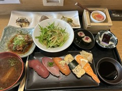 鮨とSAKE 茶屋町Marry