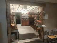 タブレスカフェ （TABLES CAFE）