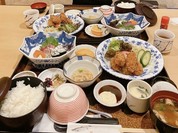 カキフライ膳　1250円