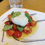 ピッツェリア トラットリア ダ オカピート（Pizzeria Trattoria da Okapi