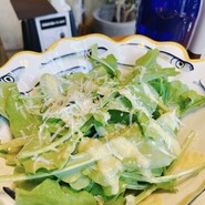 インサラールッコラ